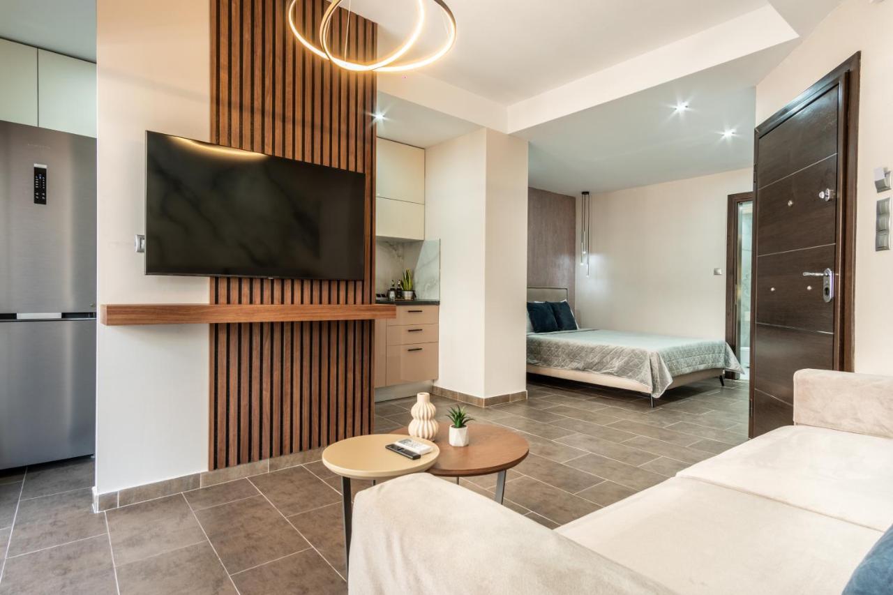 B2 Deluxe Apartments Alexandroupolis Buitenkant foto